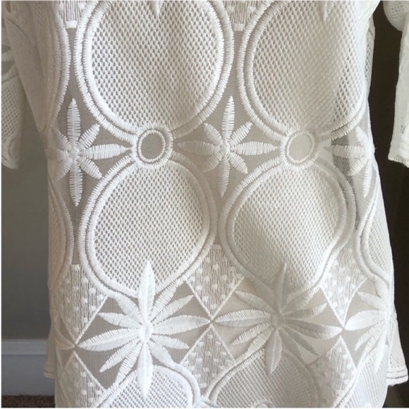 Main Strip Off White Sheer Knit Pattern Blouse - Picture 4 of 10